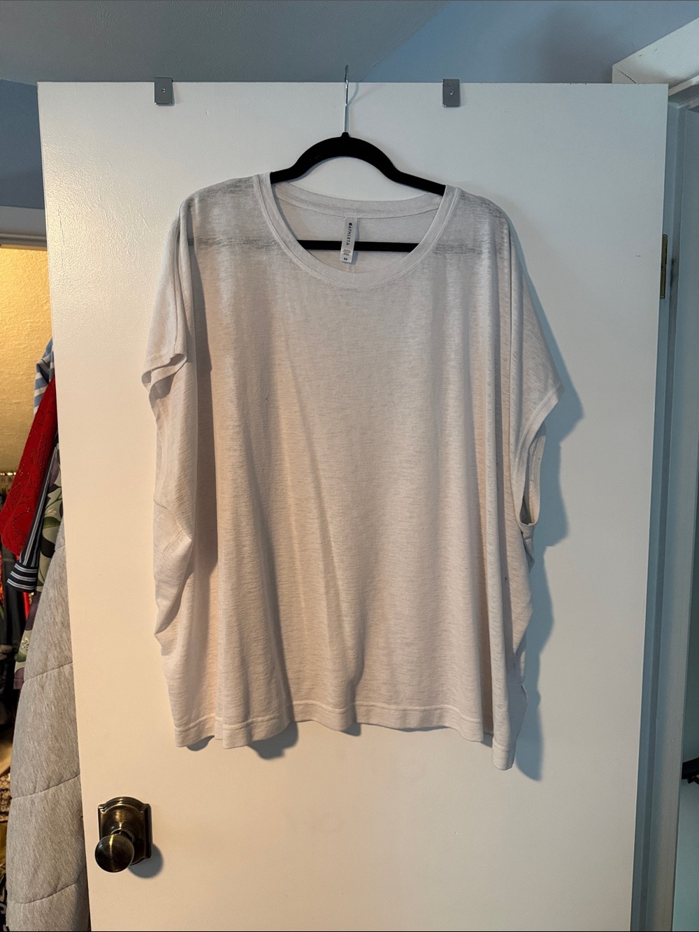 Athleta Light Gray Short Sleeve Relaxed Tee